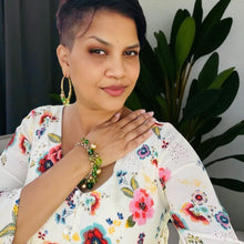 Load image into Gallery viewer, LIVIANNA- Green Earrings & Bracelet Set