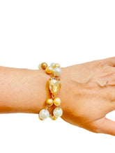 Load image into Gallery viewer, LACIE- Pearl and Gold Beaded Bracelet
