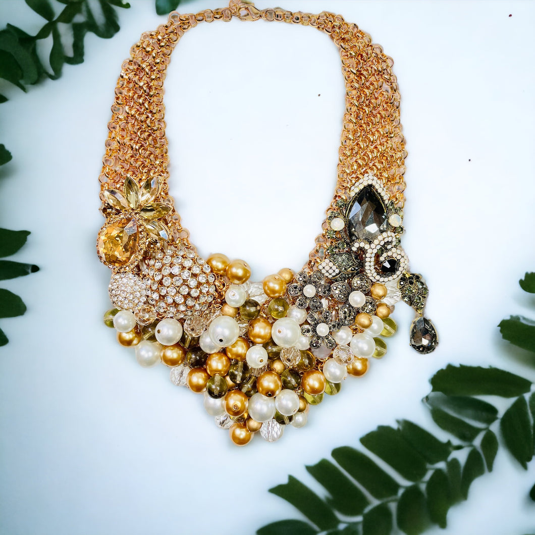 Gold and Pearl Statement Necklace, Pearl Statement Necklace, Pearl Multi color Necklace, Bridal Necklace, Bridal Jewelry