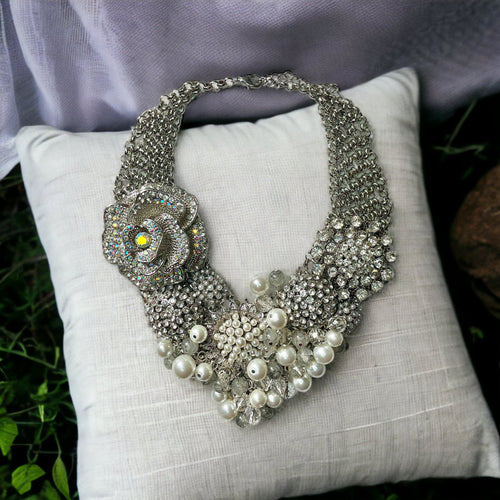 Gray and White Pearl Statement Necklace, Bub Necklace, Pearl Necklace, Statement Necklace, Bridal Necklace, Bridal Jewelry