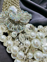 Load image into Gallery viewer, ILEANA- Pearl Beaded Bib Necklace
