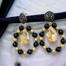 Load image into Gallery viewer, Black and Gold Earrings, Black and Gold Beaded Earrings, Drop Earrings, Dangling Earrings
