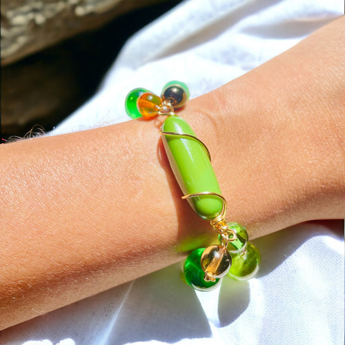 Green Beaded Bracelet, Wire Wrapped Bracelet, Beaded Bracelet