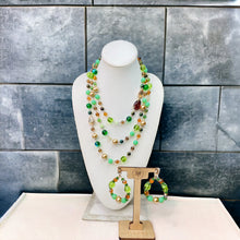 Load image into Gallery viewer, Green Jewelry Set, Necklace set, Beaded Jewelry
