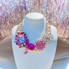 Load image into Gallery viewer, Pink Flower Necklace, Pink and Coral Necklace, Flower Necklace
