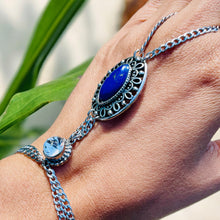 Load image into Gallery viewer, AVRILLE- Blue and Silver Finger/ Ring Bracelet
