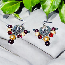 Load image into Gallery viewer, PAVI- Gray and Magenta Beaded Chandelier Earrings
