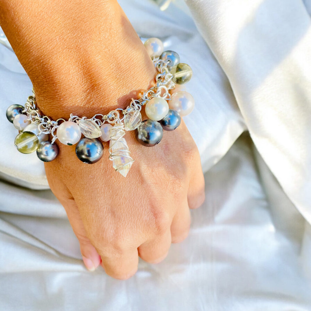 White and Gray Bracelet, Beaded Bracelet